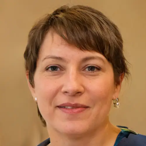 Customer showing satisfaction after using Purisaki Berberine Patches for wellness support